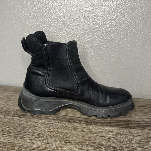 PRADA Chelsea Boots 37 Italy Black Leather Platform 2" All Weather US Size 7 - Picture 4 of 13